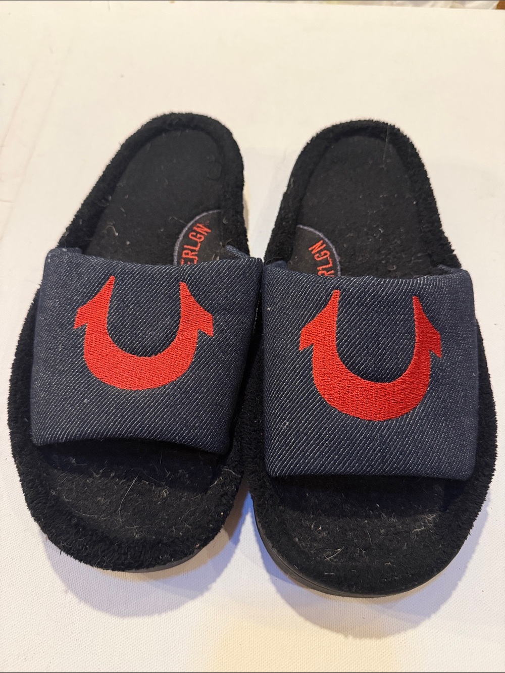 True Religion Men Black Slides with Red Horseshoe